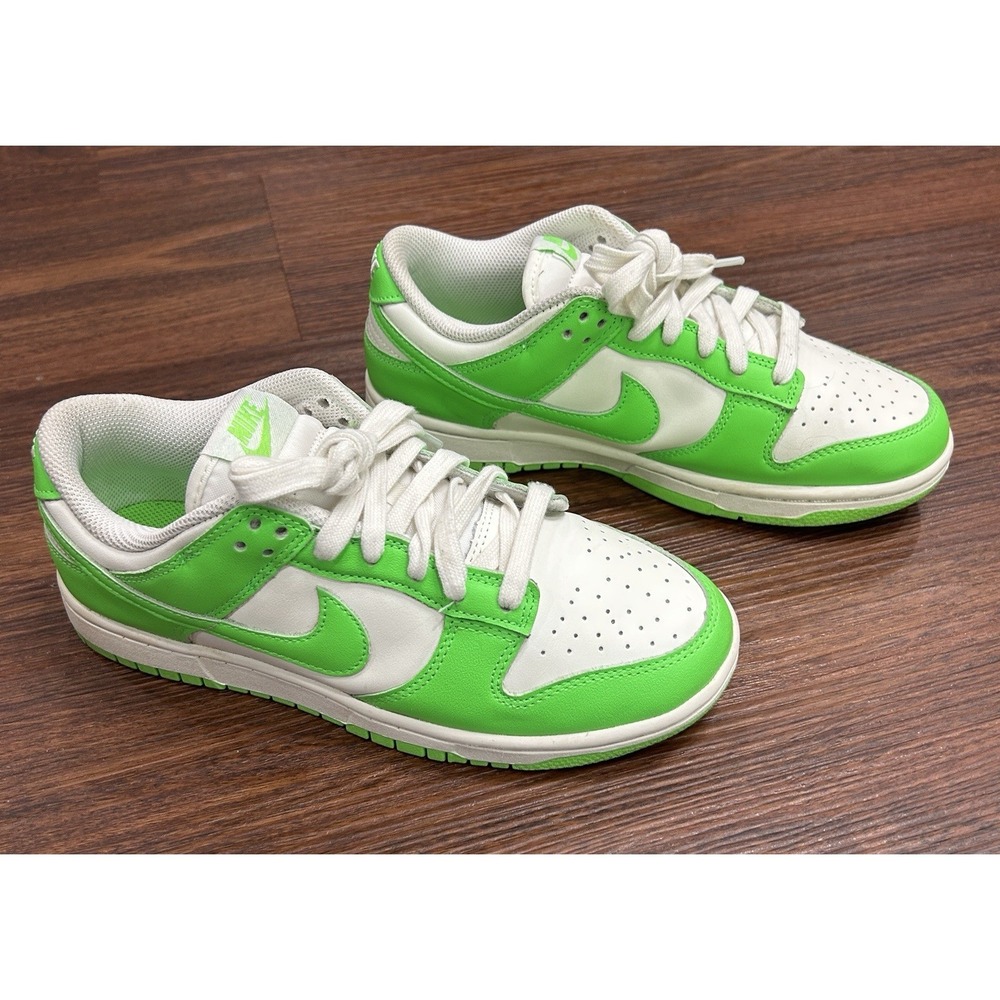 Nike Dunk Low Womens Size 7.5 White Green Strike Athletic Sneaker HV0842-133